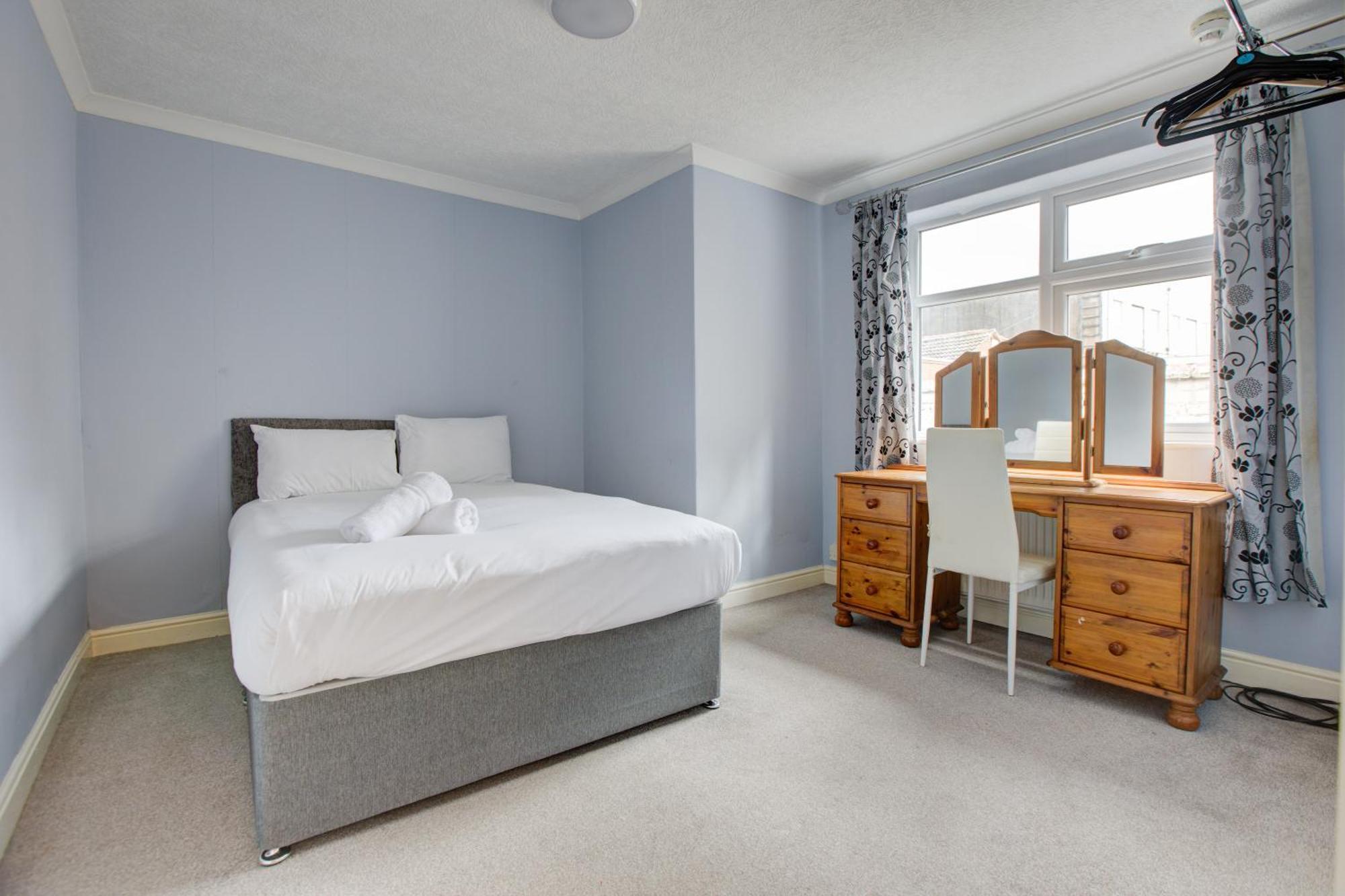 The Sandringham Court Hotel & Apartment Welcoming Large And Small Groups For 15 Years 黑潭 外观 照片